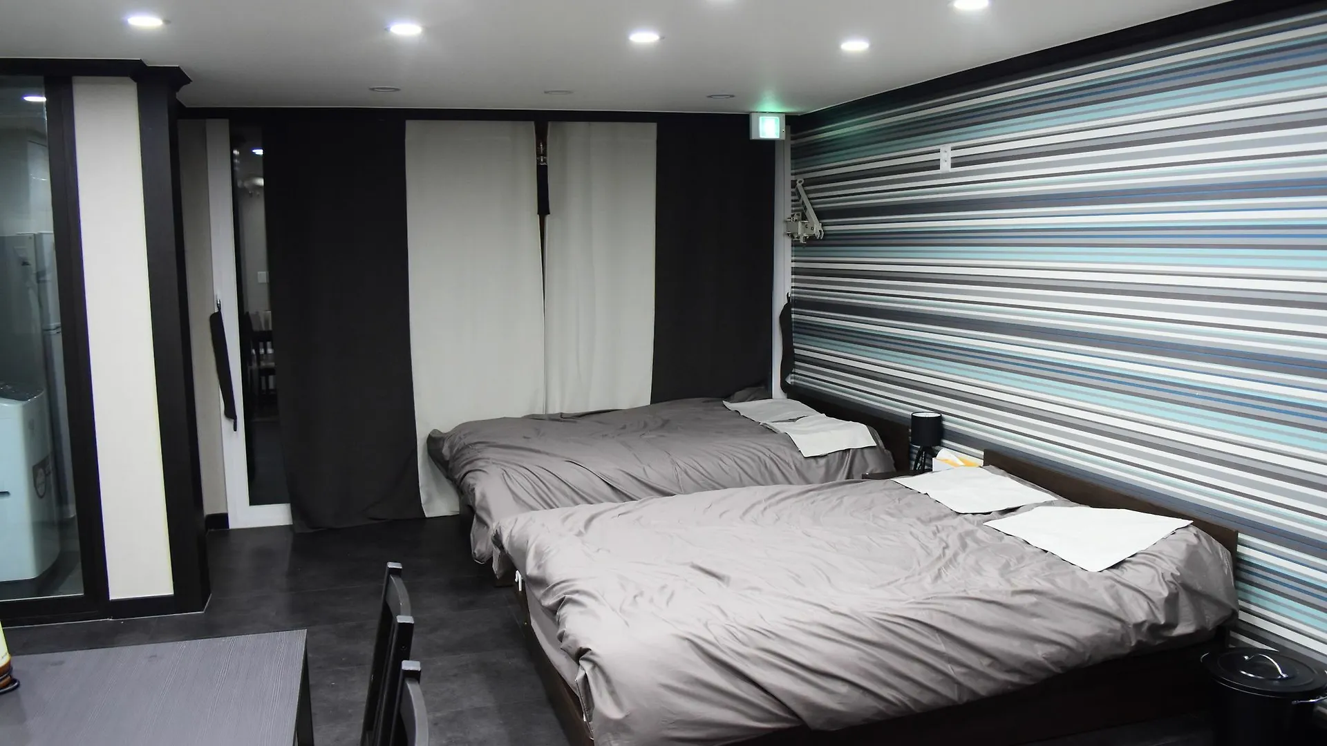 Dave Lovely House Seul 2*,  Coreia do Sul